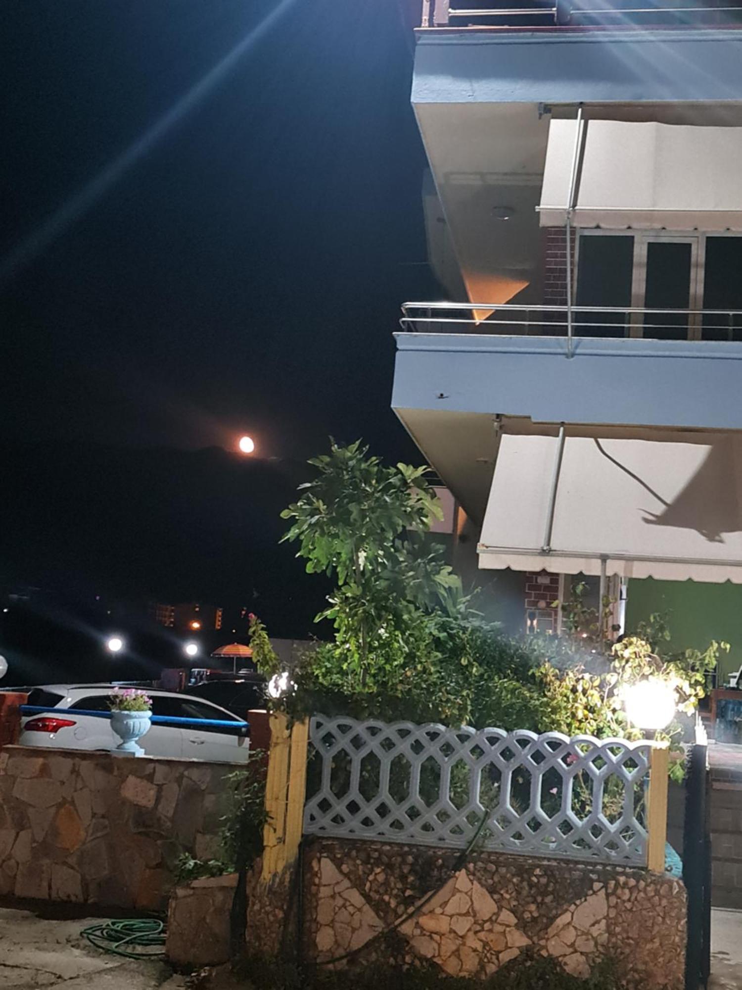 Hotel Alba-Gert Orikum Cameră foto